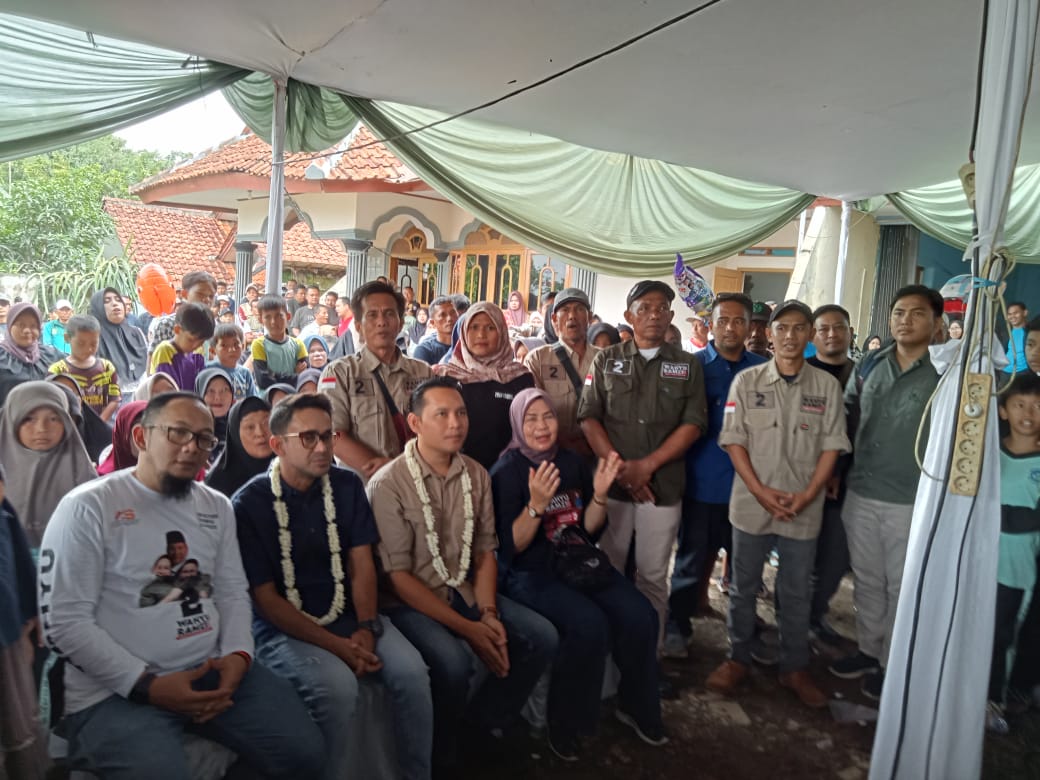 Pasangan Wahyu-Ramzi Mengadakan Kunjungan Syukuran Kemenangan Pilbup Cianjur Di Kecamatan Sukaluyu